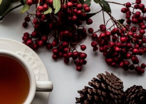 Red berries for easy festive table decor