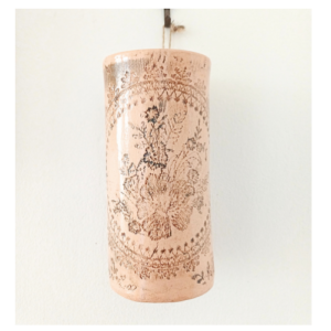 Ceramic wall vase with vintage lace design